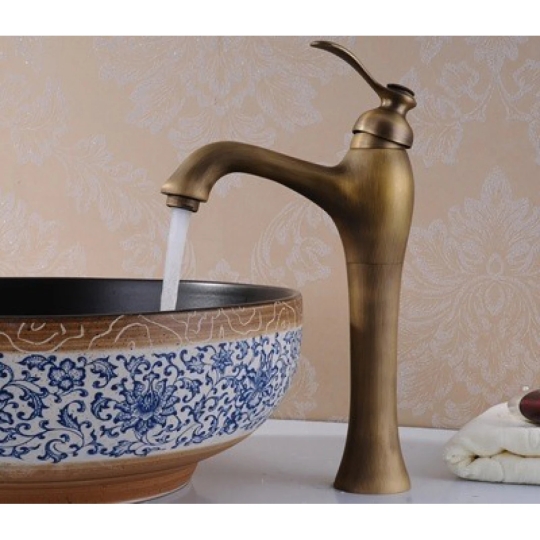 Vòi Lavabo Kanly GCA04 Nóng Lạnh Bằng Đồng Cổ Điển