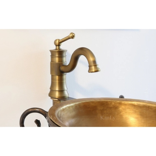 Vòi Lavabo Kanly GCV16 Nóng Lạnh Bằng Đồng Cổ Điển